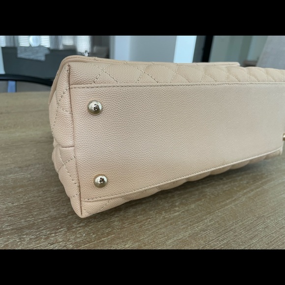 CHANEL Medium Coco Handle in Light Beige - Picture 10 of 14